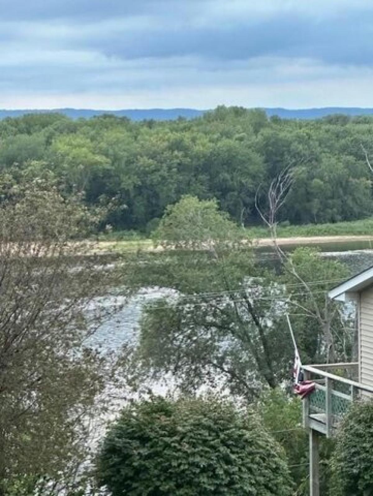 Picture of Home For Sale in Alma, Wisconsin, United States