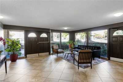 Home For Sale in Pasadena, California