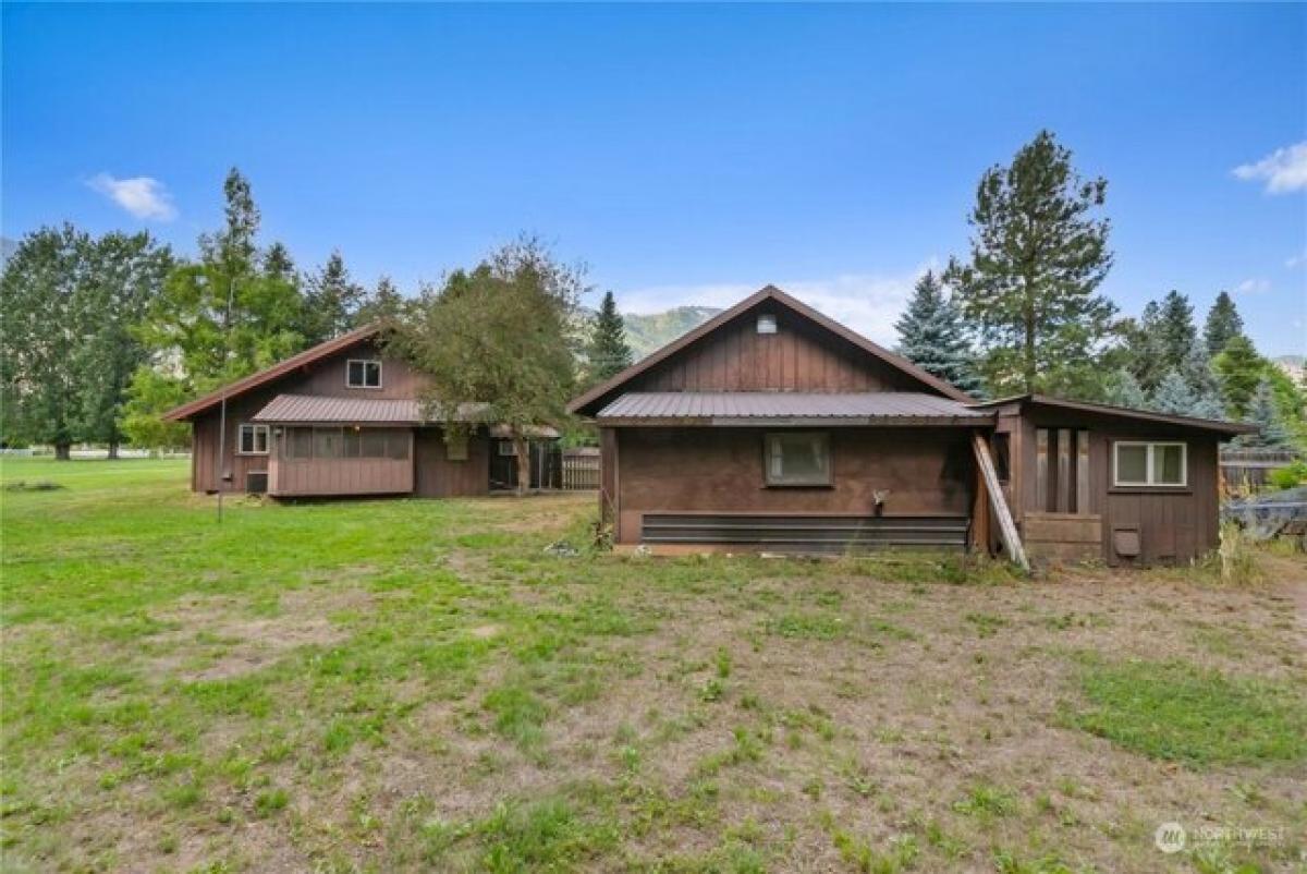 Picture of Home For Sale in Leavenworth, Washington, United States