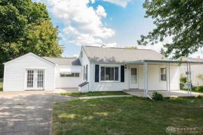 Home For Sale in Fairborn, Ohio