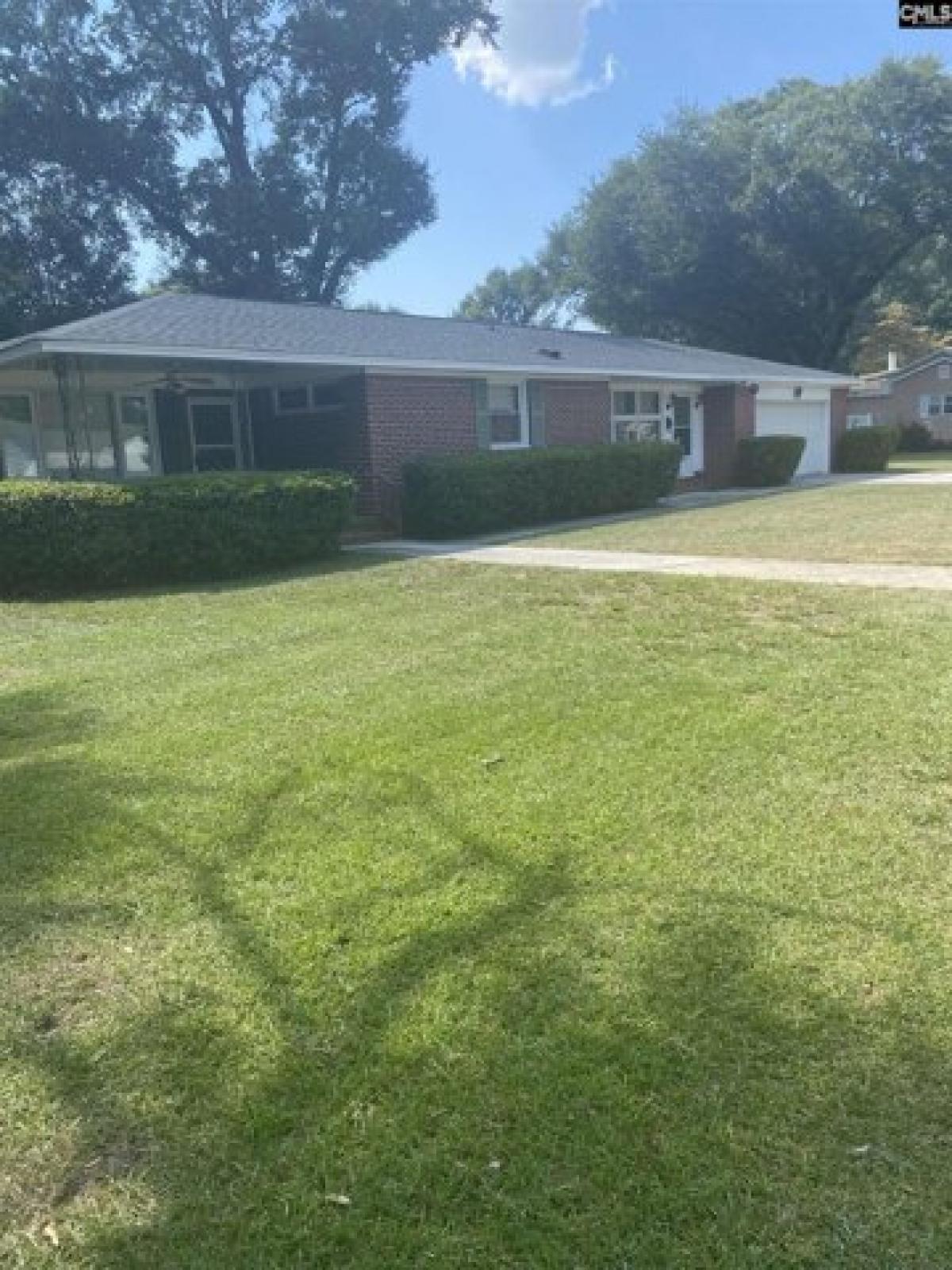 Picture of Home For Sale in West Columbia, South Carolina, United States