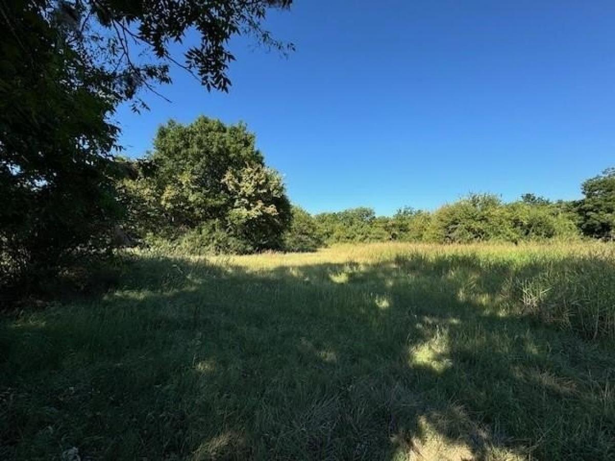 Picture of Residential Land For Sale in Shawnee, Oklahoma, United States