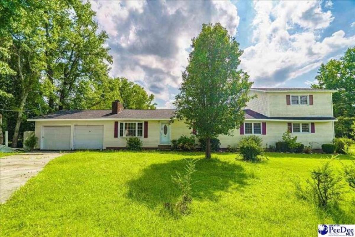 Picture of Home For Sale in Lake City, South Carolina, United States