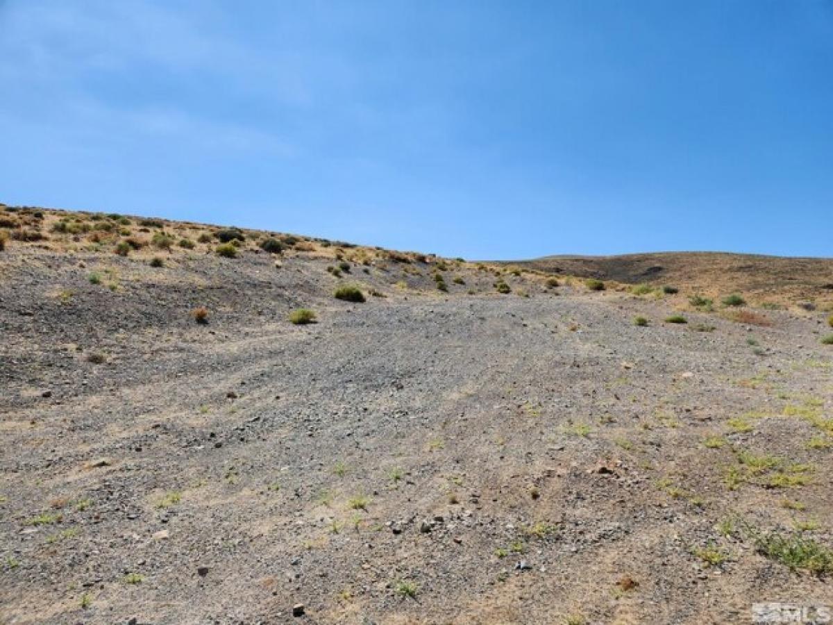 Picture of Residential Land For Sale in Silver Springs, Nevada, United States