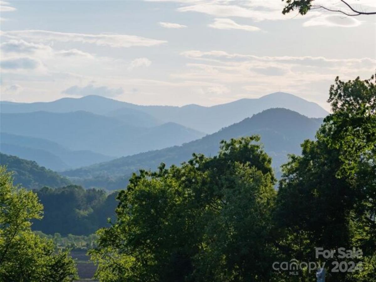 Picture of Residential Land For Sale in Mills River, North Carolina, United States