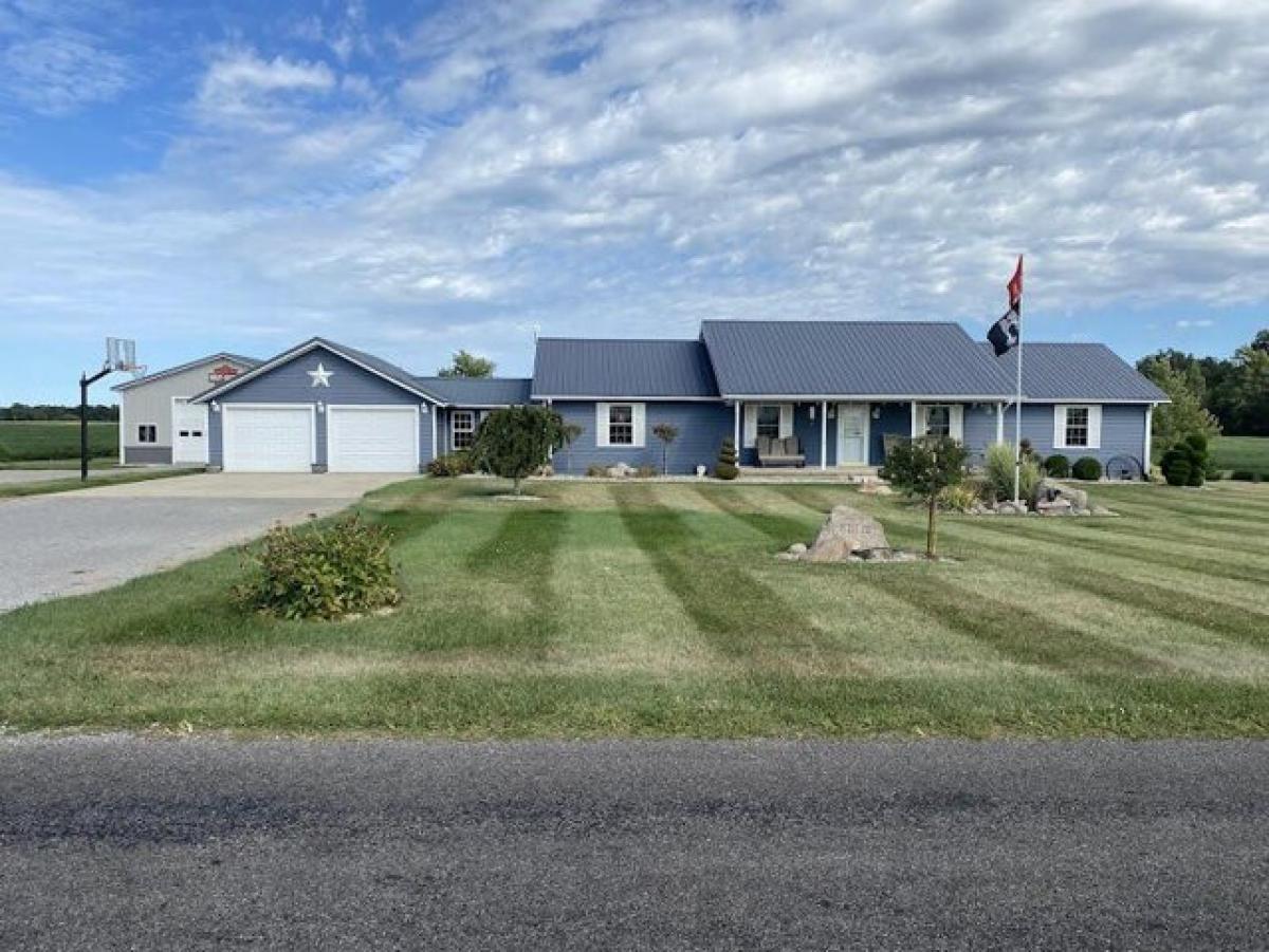 Picture of Home For Sale in Mendon, Ohio, United States