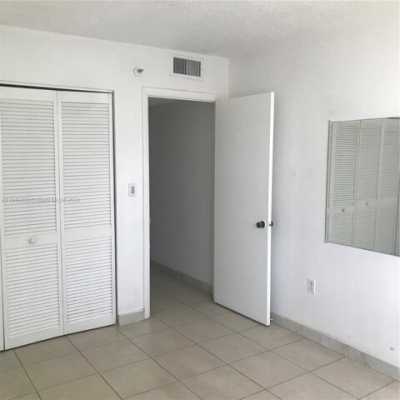 Home For Sale in North Miami Beach, Florida