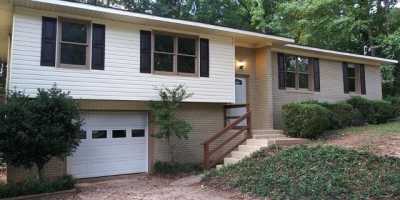 Home For Sale in Opelika, Alabama