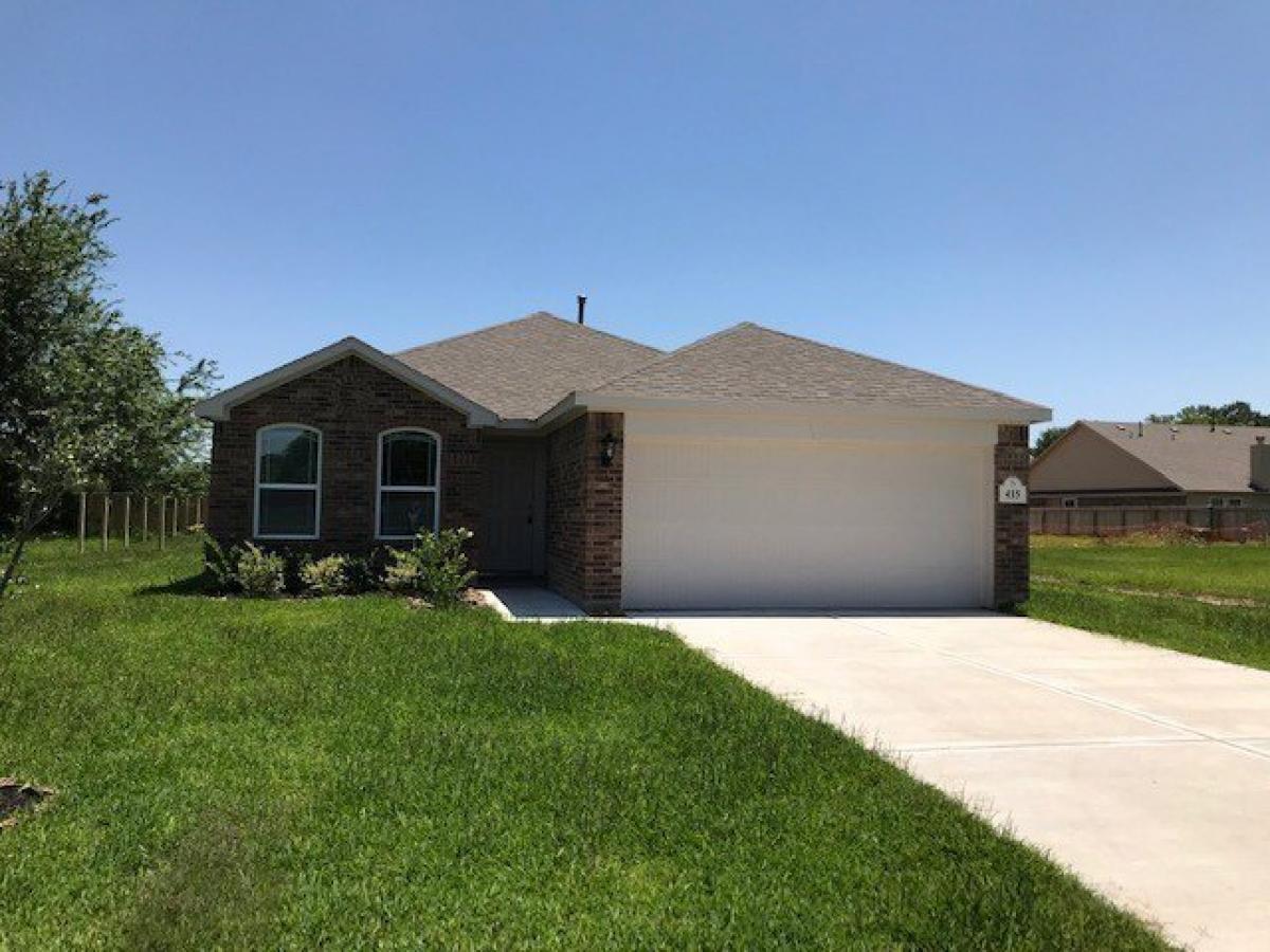 Picture of Home For Rent in West Columbia, Texas, United States