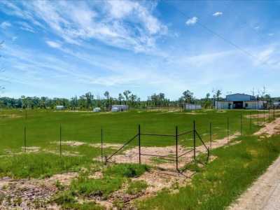 Home For Sale in Pollok, Texas