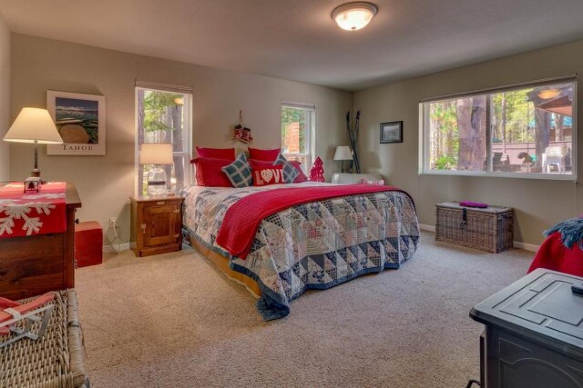 Picture of Home For Sale in Truckee, California, United States