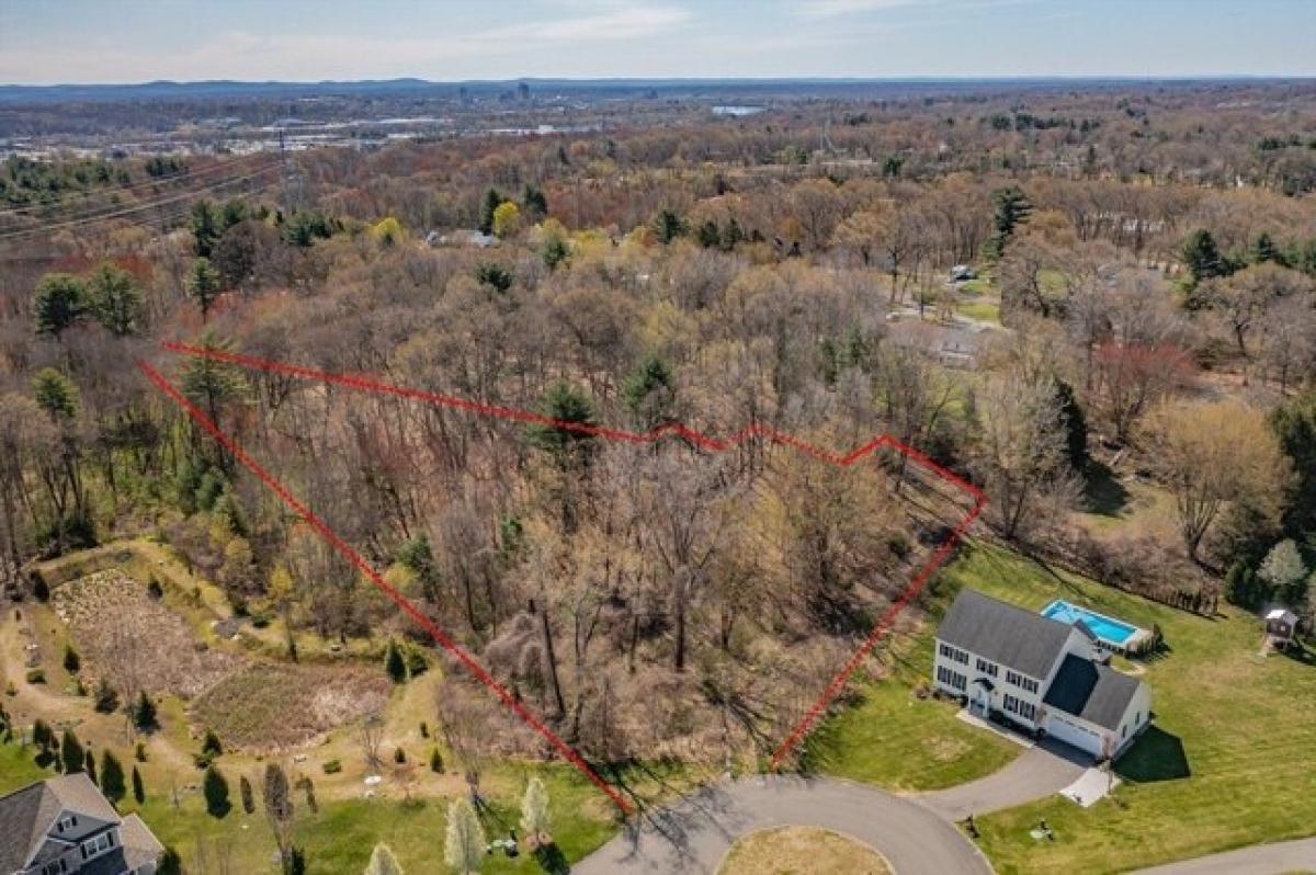 Picture of Residential Land For Sale in West Springfield, Massachusetts, United States