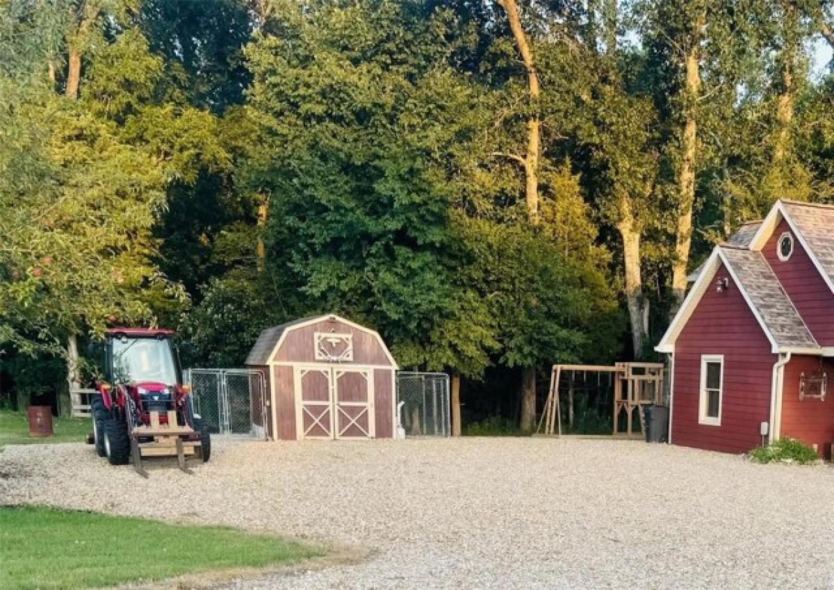 Picture of Home For Sale in Tebbetts, Missouri, United States