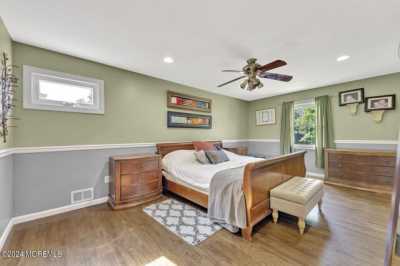 Home For Sale in East Brunswick, New Jersey