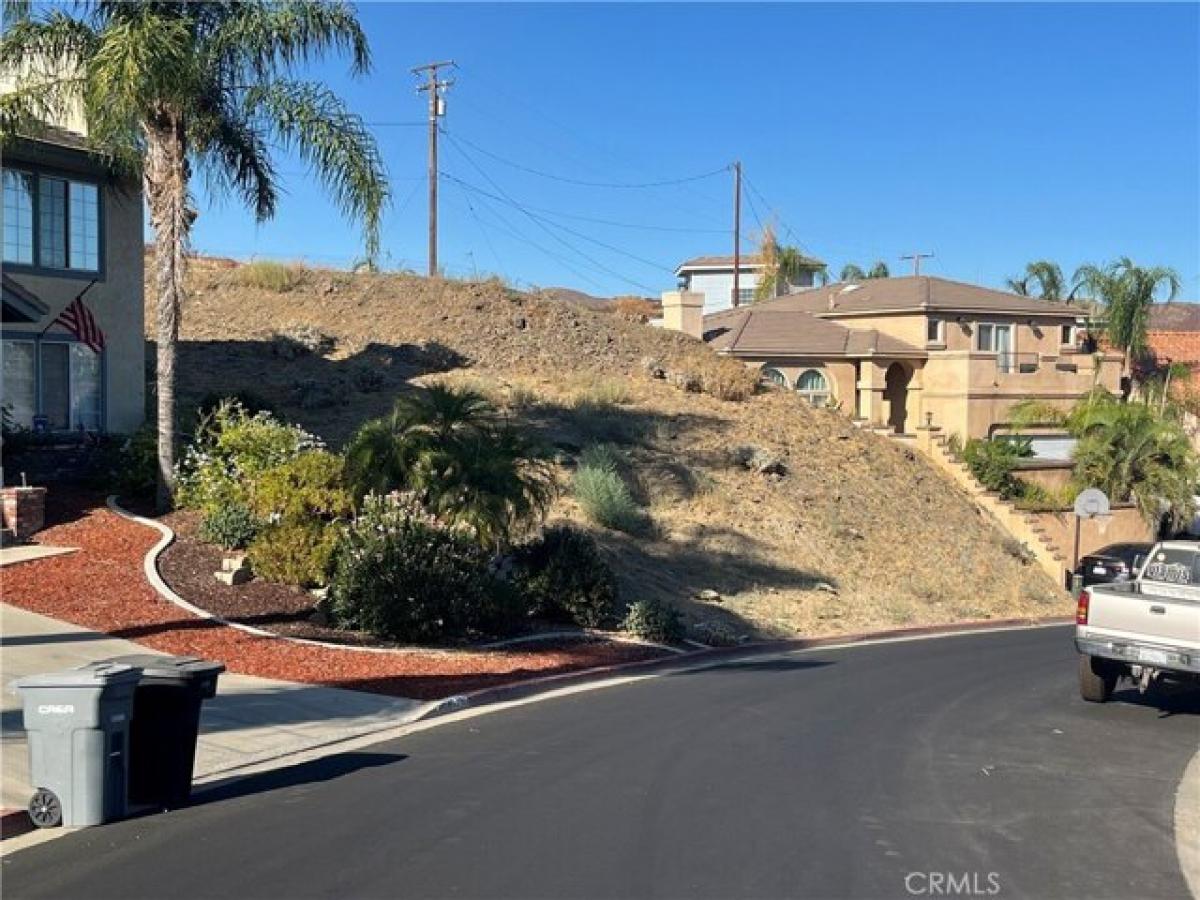 Picture of Residential Land For Sale in Canyon Lake, California, United States