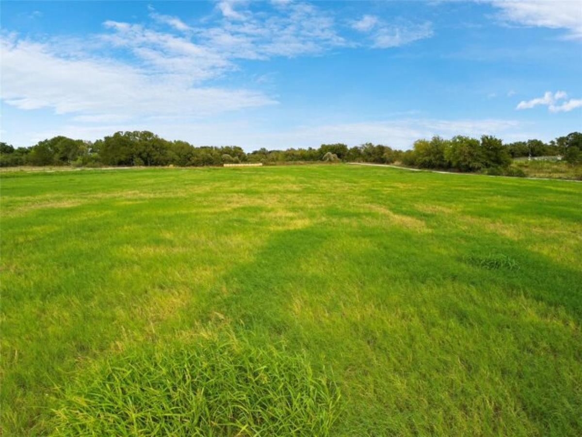 Picture of Residential Land For Sale in Burleson, Texas, United States