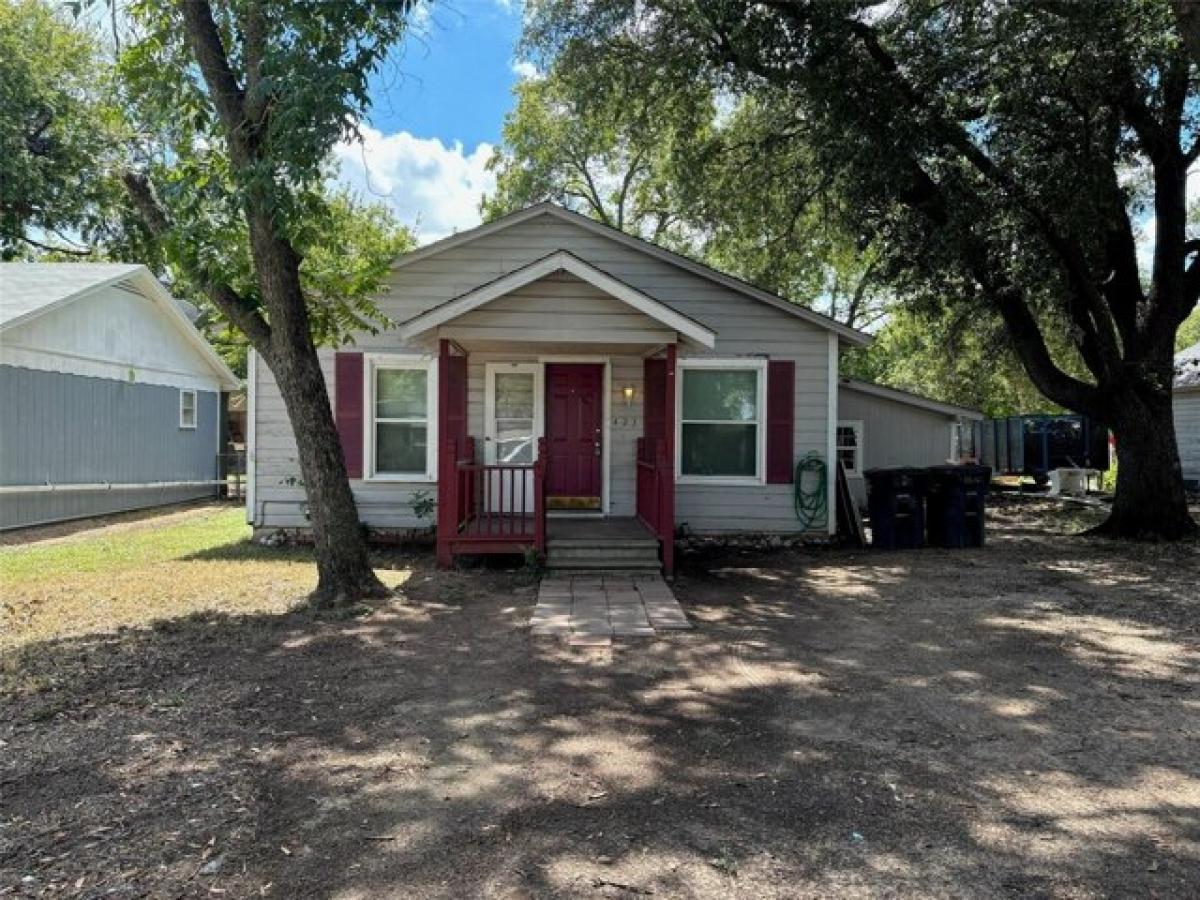 Picture of Home For Rent in Cleburne, Texas, United States