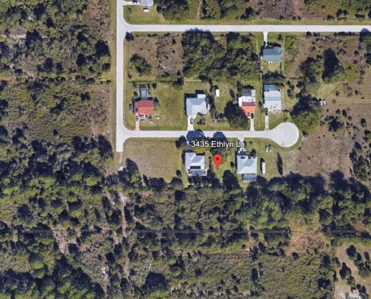 Picture of Residential Land For Sale in Rotonda West, Florida, United States