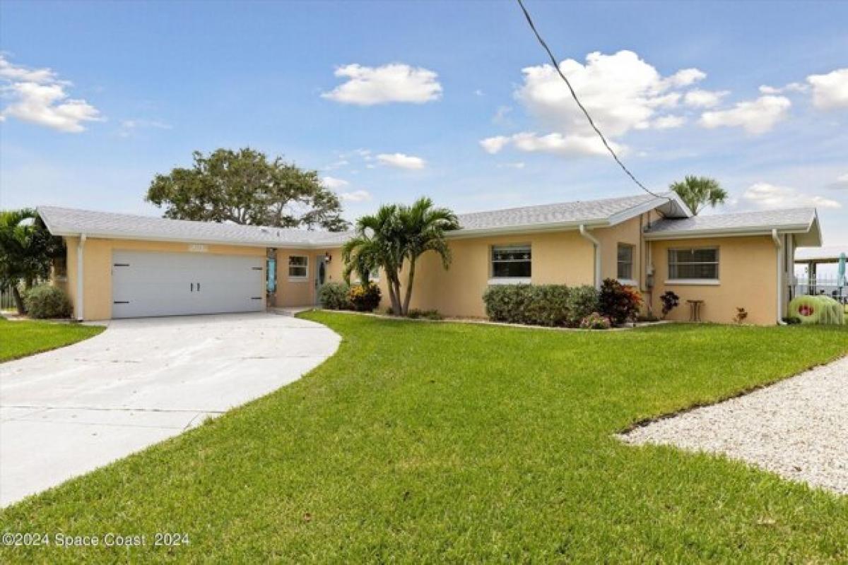 Picture of Home For Sale in Cocoa Beach, Florida, United States