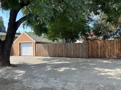 Home For Sale in Yuba City, California