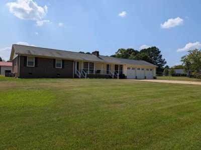 Home For Sale in Cowpens, South Carolina