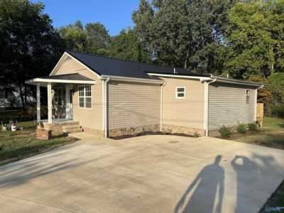 Home For Sale in Gadsden, Alabama