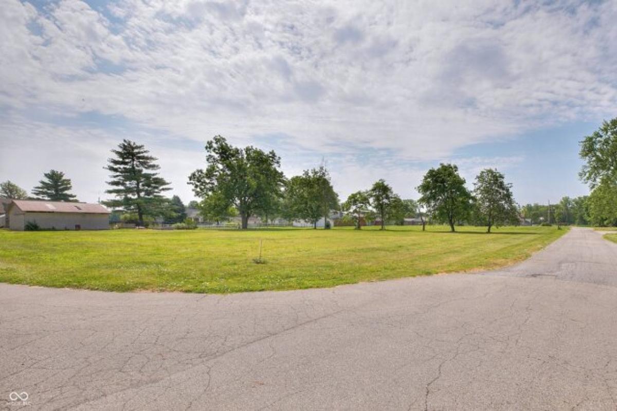 Picture of Residential Land For Sale in Elwood, Indiana, United States