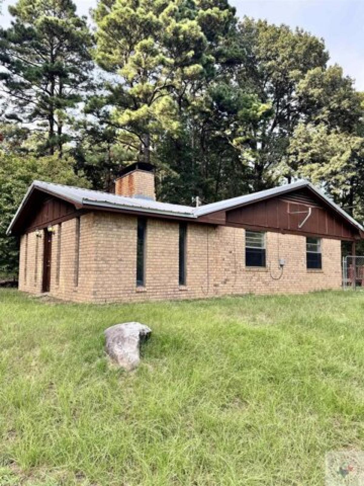 Picture of Home For Sale in Ashdown, Arkansas, United States