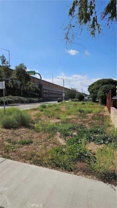 Residential Land For Sale in Corona, California