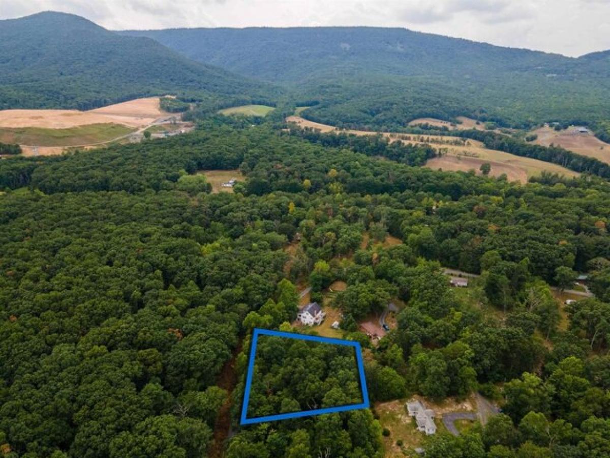 Picture of Residential Land For Rent in Luray, Virginia, United States