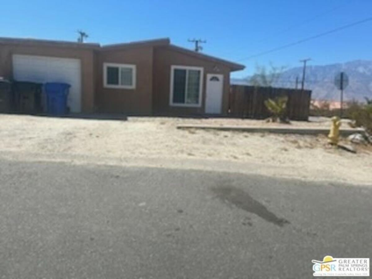 Picture of Home For Sale in Desert Hot Springs, California, United States