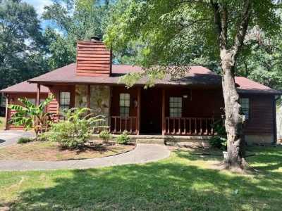 Home For Sale in Morrow, Georgia