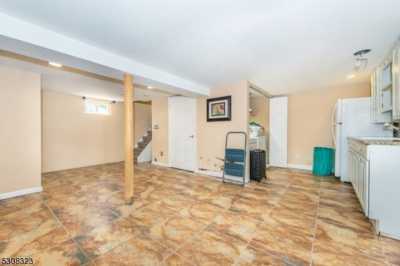 Home For Sale in Oakland, New Jersey