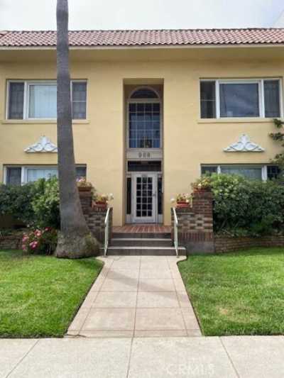 Apartment For Rent in Santa Monica, California