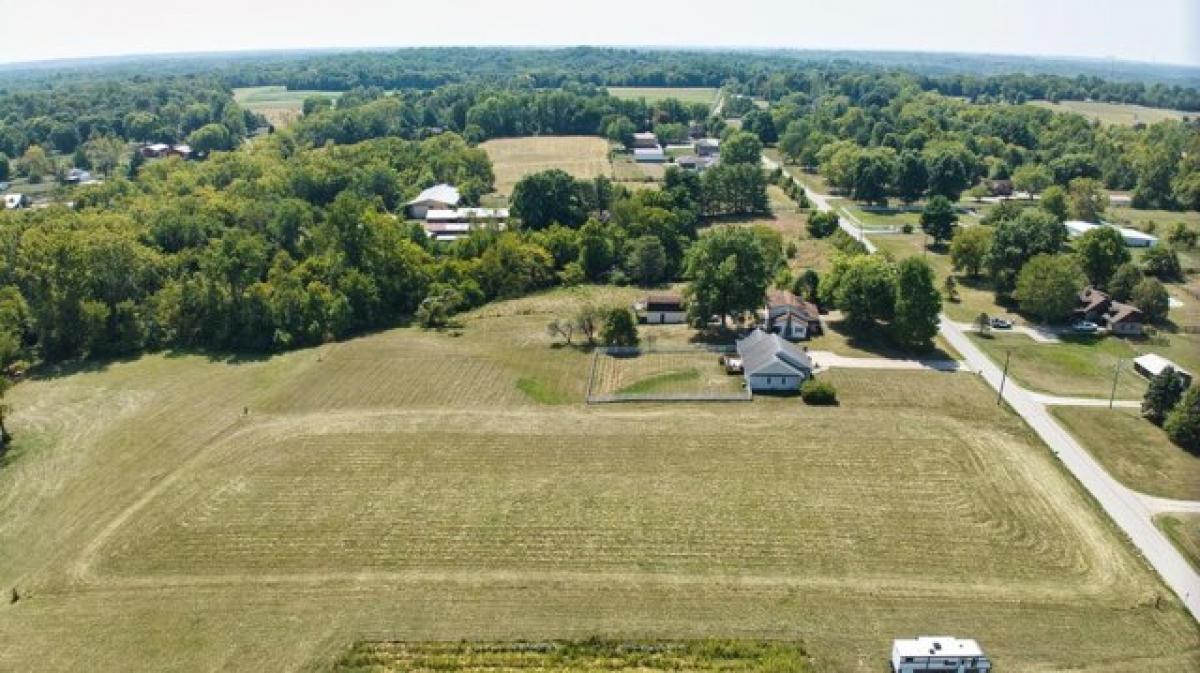 Picture of Residential Land For Sale in Petersburg, Kentucky, United States