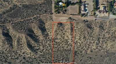 Residential Land For Sale in Oak Hills, California