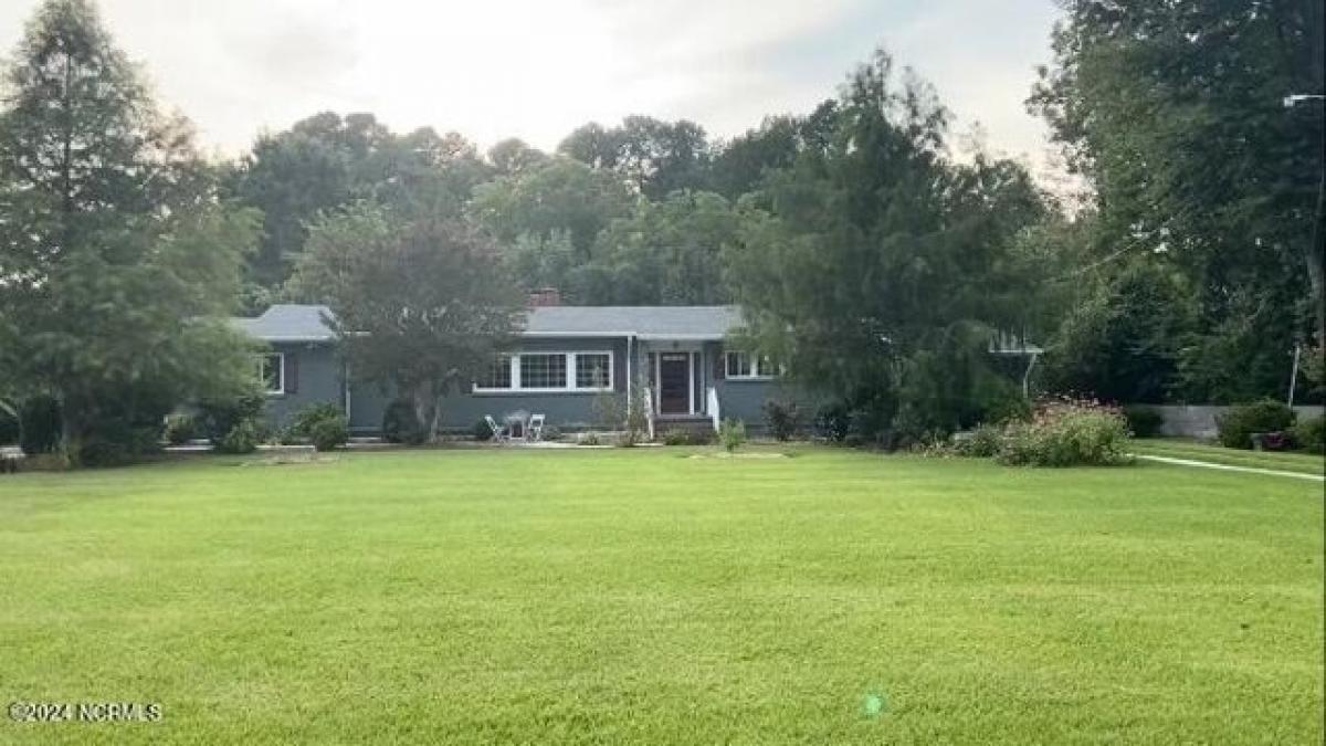 Picture of Home For Sale in Sunbury, North Carolina, United States