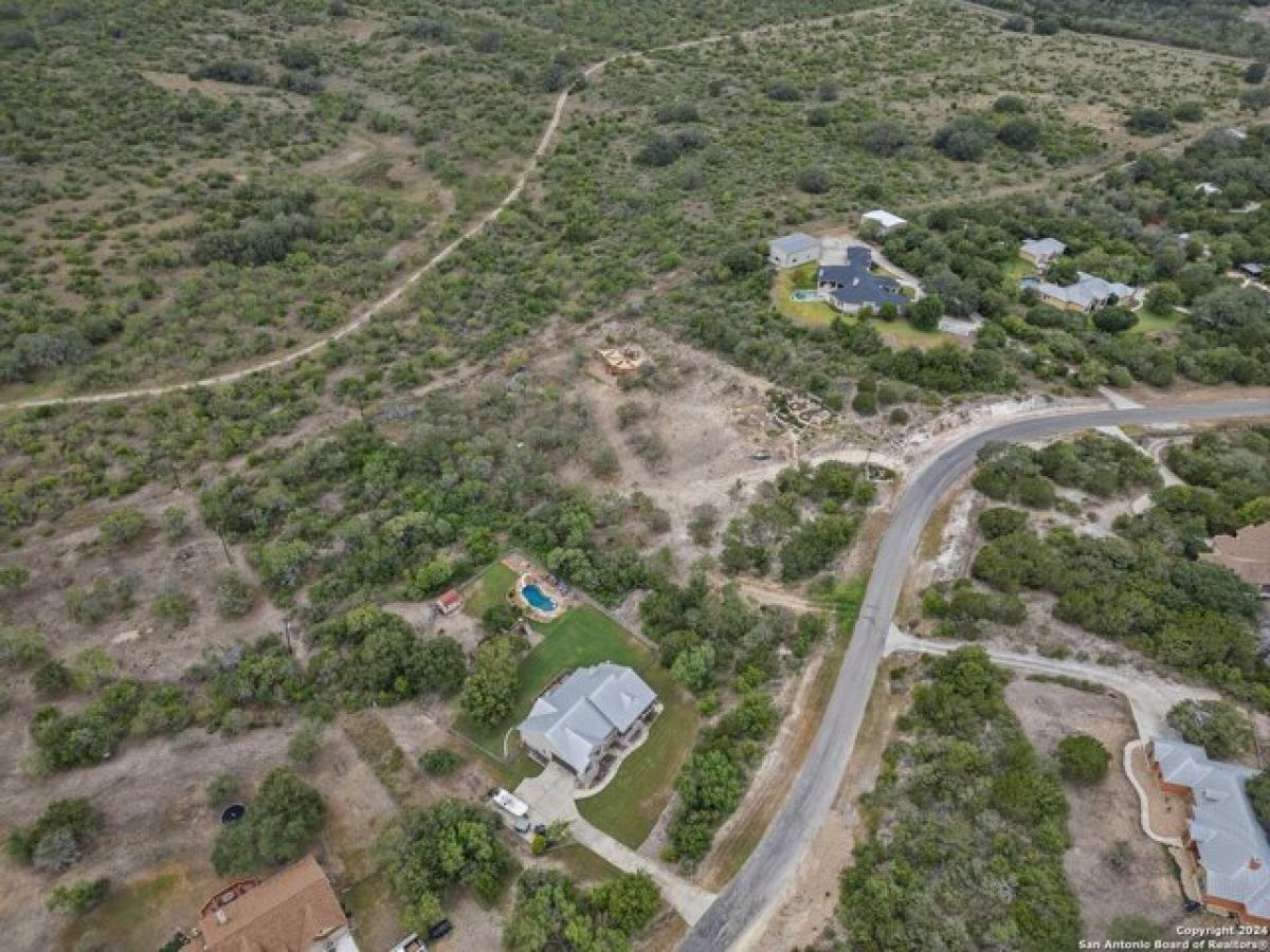 Picture of Residential Land For Sale in Hondo, Texas, United States