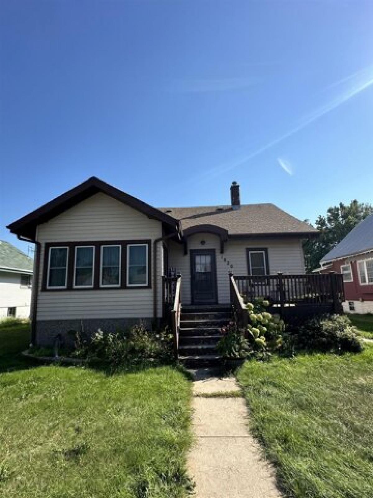 Picture of Home For Sale in North Platte, Nebraska, United States