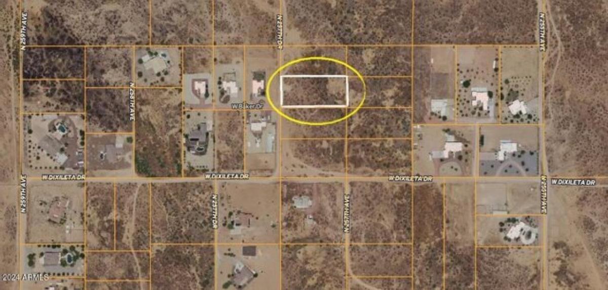 Picture of Residential Land For Sale in Wittmann, Arizona, United States