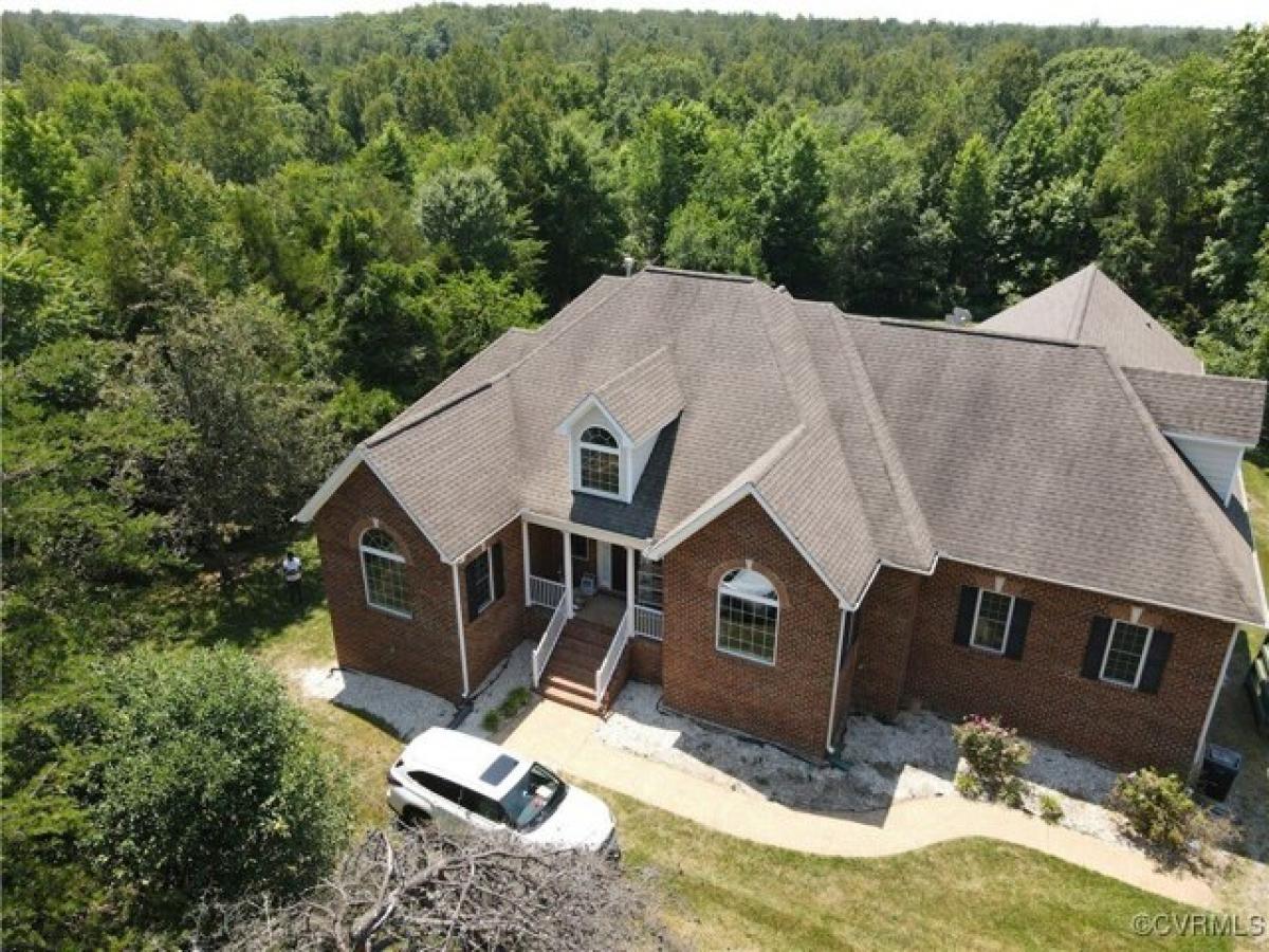 Picture of Home For Sale in Louisa, Virginia, United States