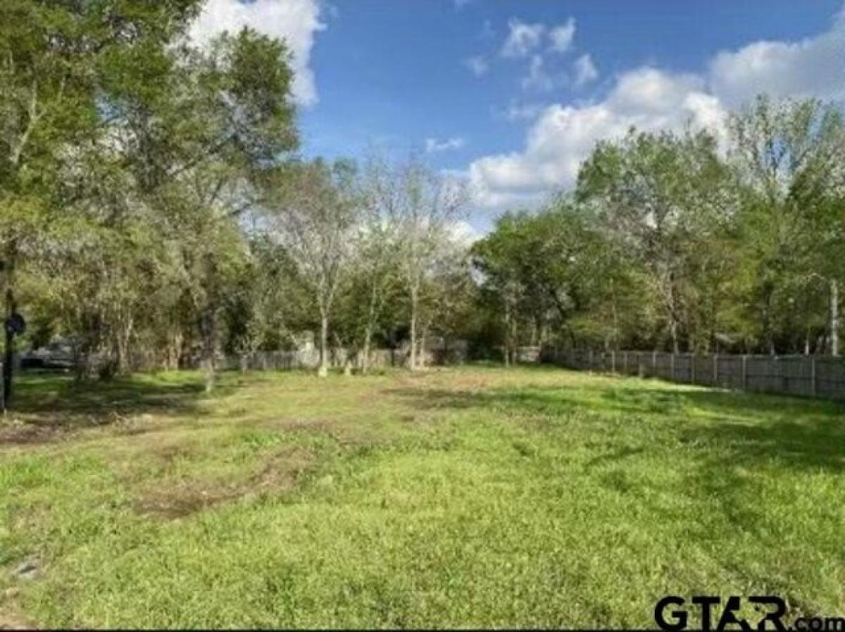 Picture of Residential Land For Sale in Tyler, Texas, United States