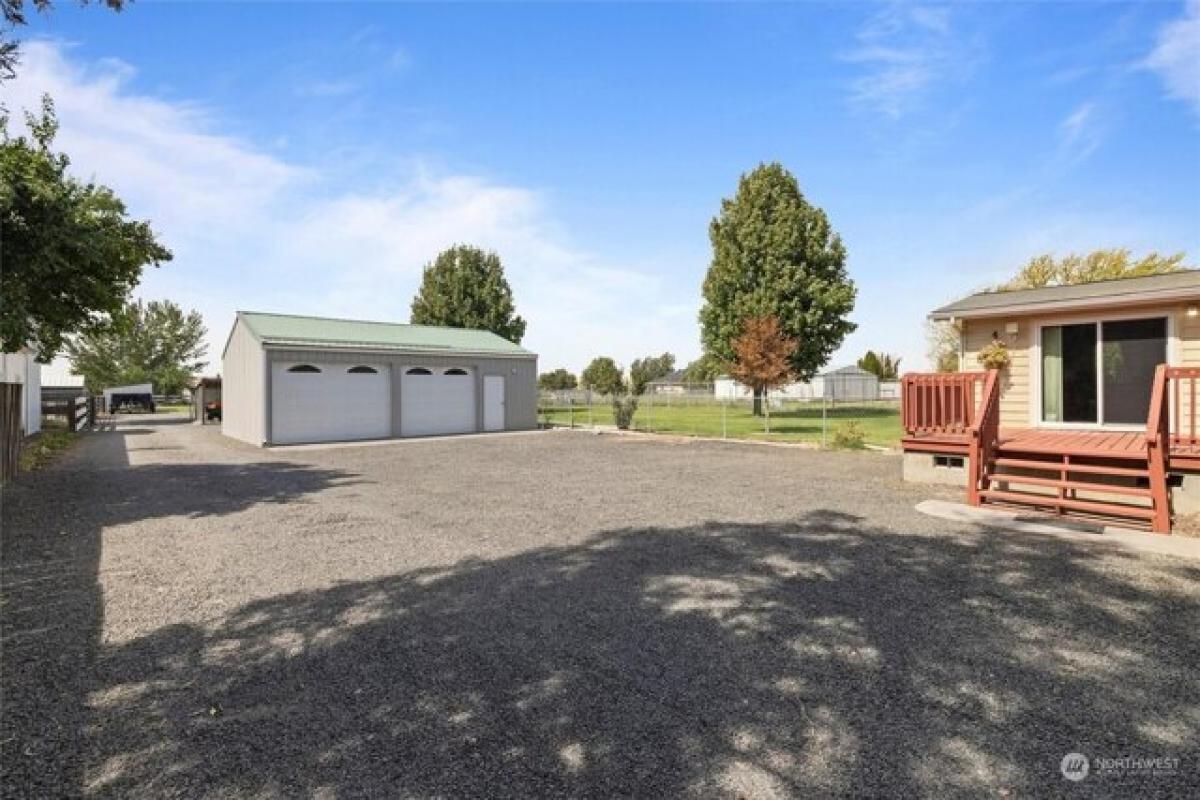 Picture of Home For Sale in Touchet, Washington, United States