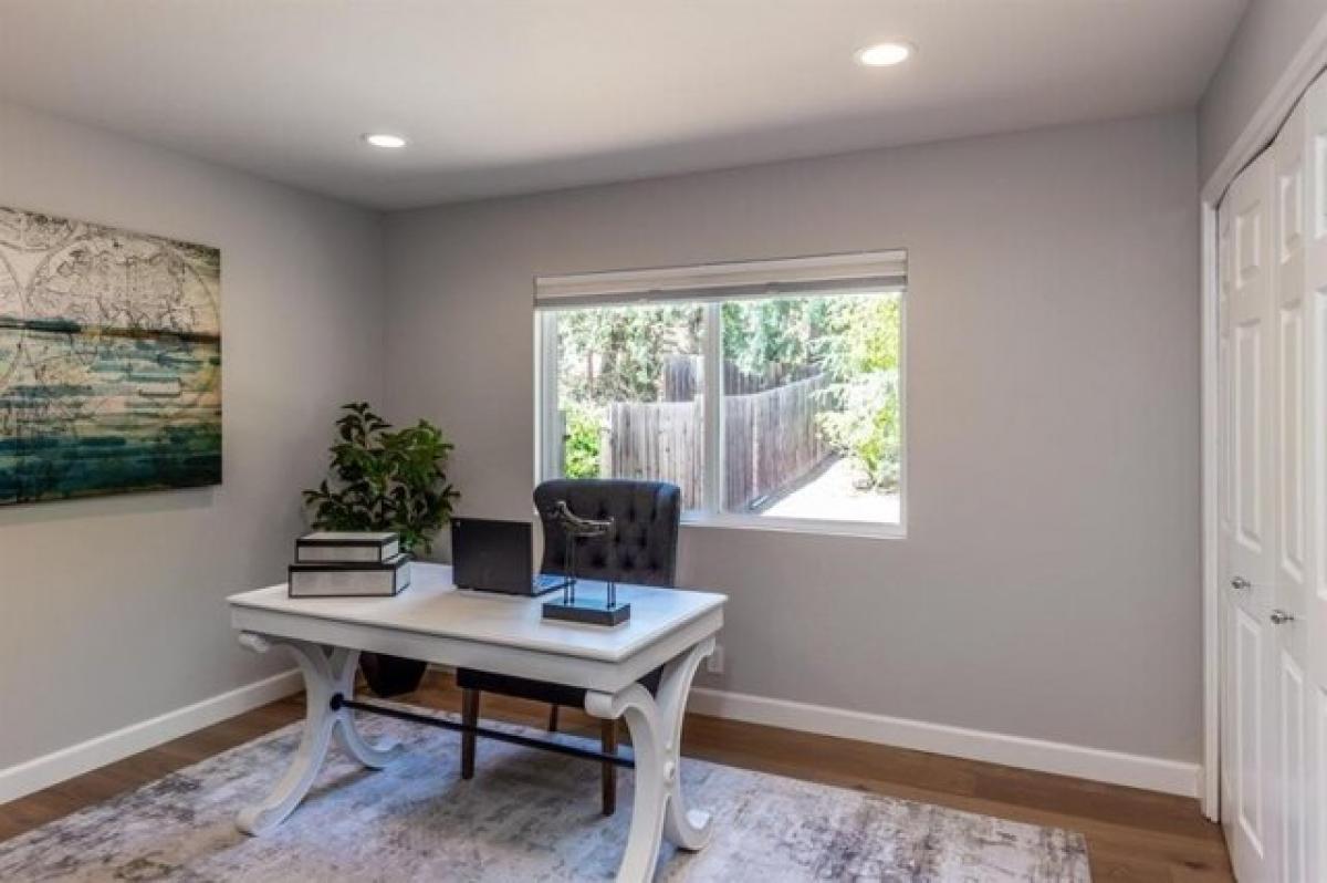 Picture of Home For Rent in Los Altos Hills, California, United States