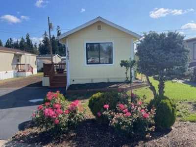 Home For Sale in Milwaukie, Oregon