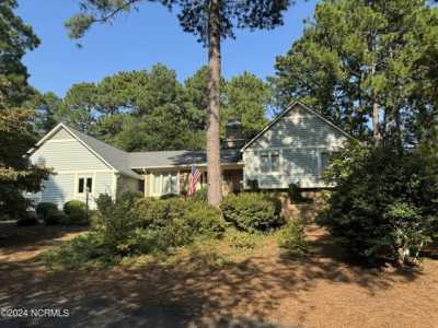 Home For Sale in Pinehurst, North Carolina