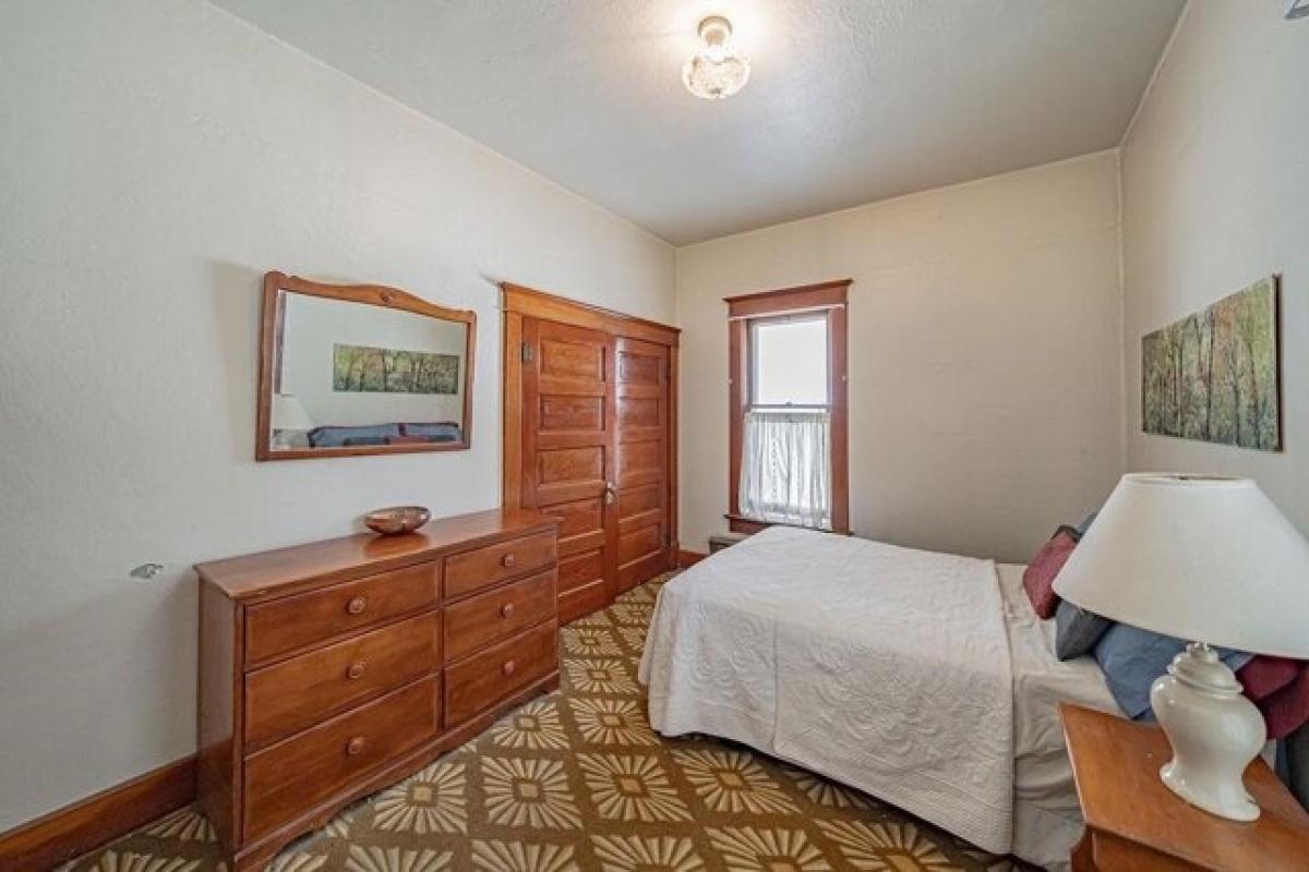 Picture of Home For Sale in Pocatello, Idaho, United States