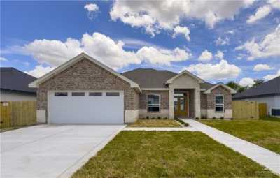 Home For Sale in Weslaco, Texas