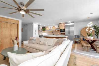 Home For Sale in Lido Beach, New York