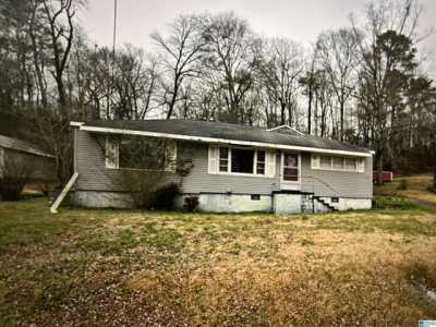 Home For Sale in Fultondale, Alabama